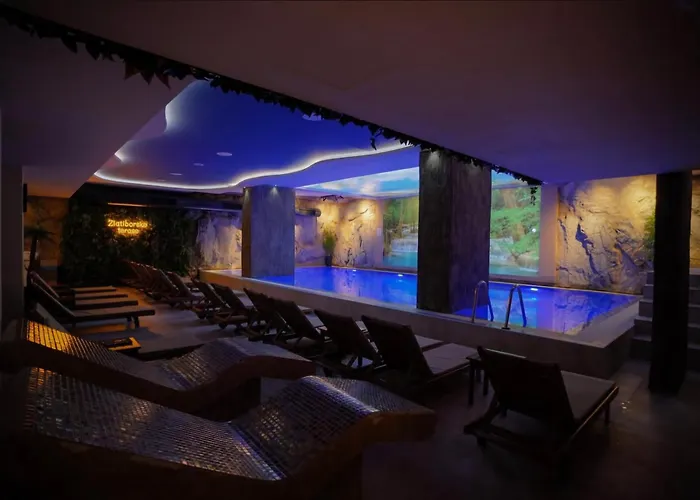 Vistora Lux 아파트